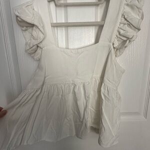 Linen Ruffle Sleeve Top